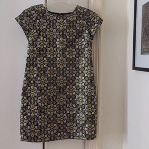 Short sleeve mini dress